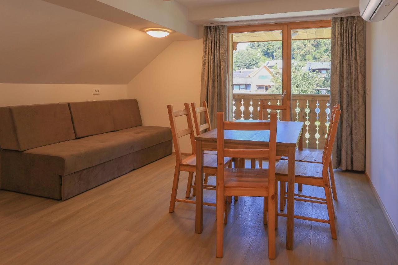 Apartments Mulej Блед Екстер'єр фото