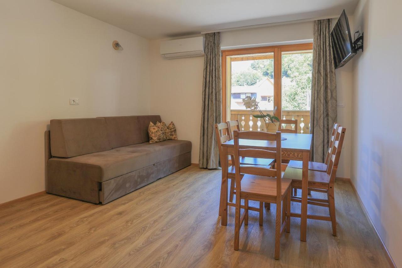 Apartments Mulej Блед Екстер'єр фото