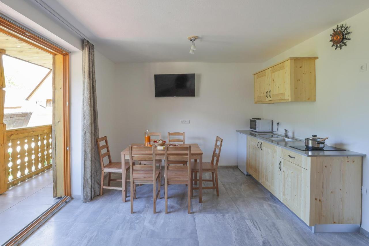 Apartments Mulej Блед Екстер'єр фото