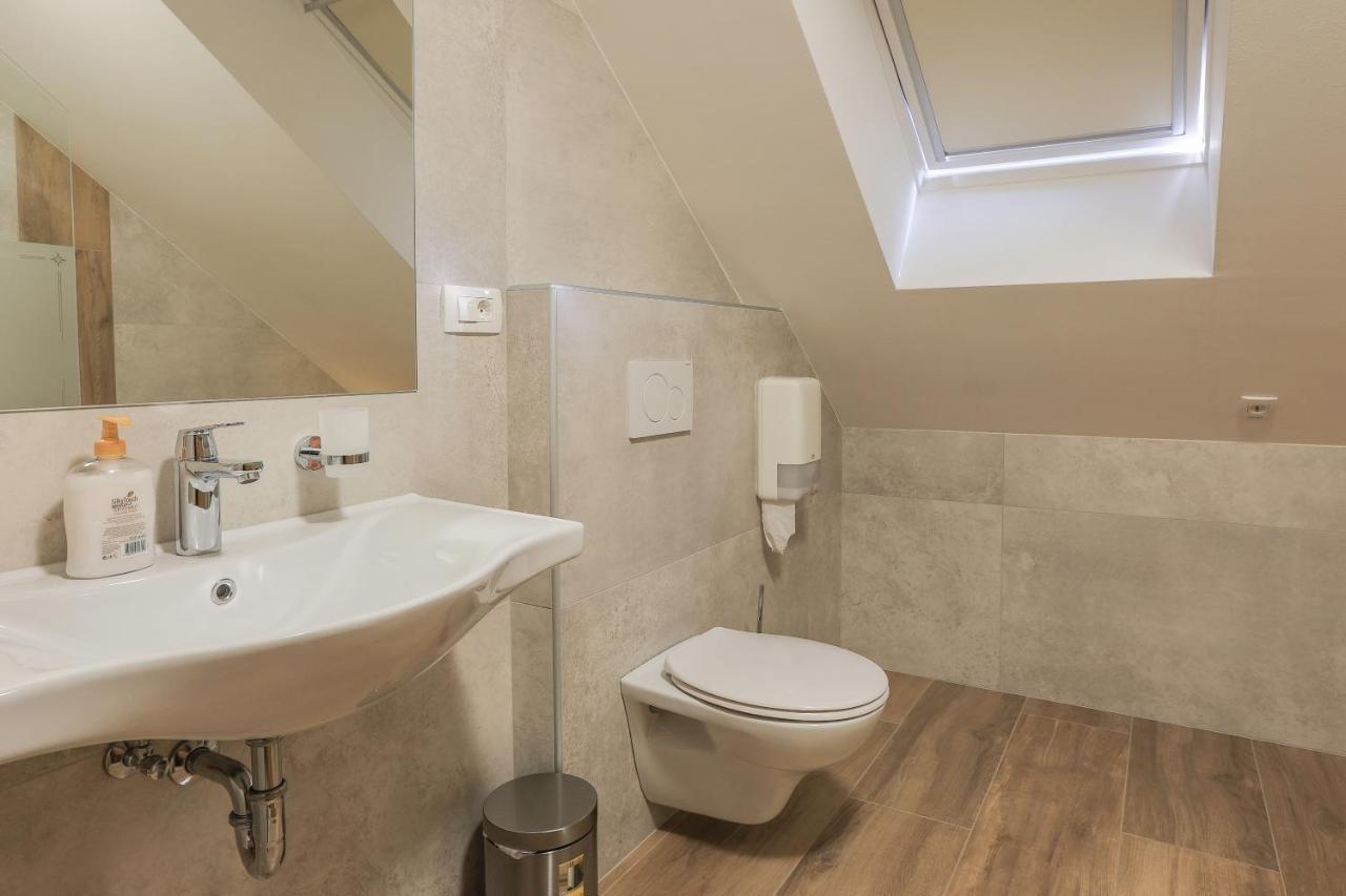 Apartments Mulej Блед Екстер'єр фото